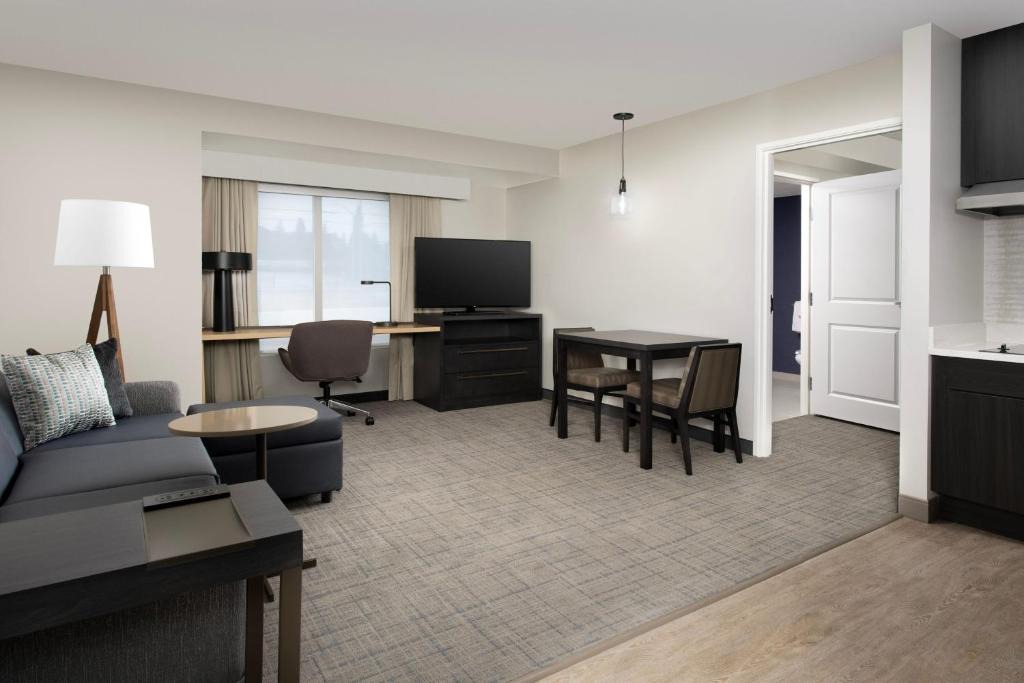Albion Hotel | Residence Inn by Marriott Providence Lincoln