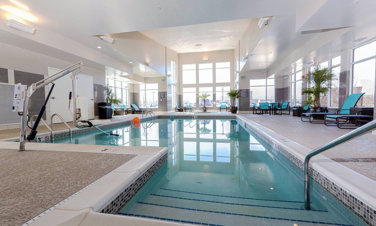 Avon Hotel | Residence Inn Cleveland Avon at The Emerald Event Center
