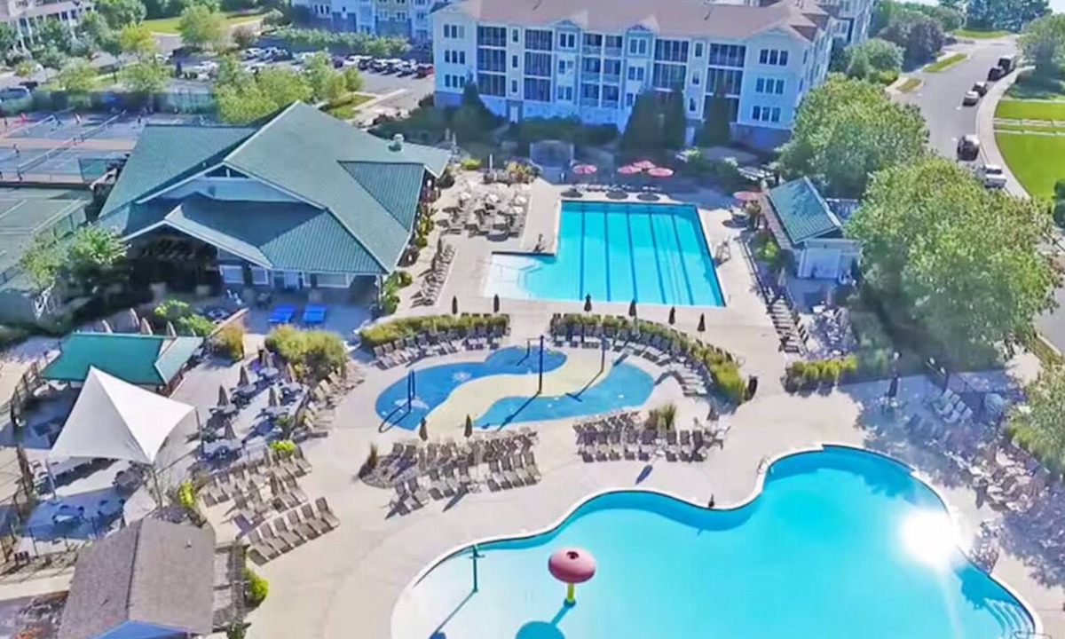 The Commons House | Resort Townhome w/Pools, Golf & Dog-Friendly