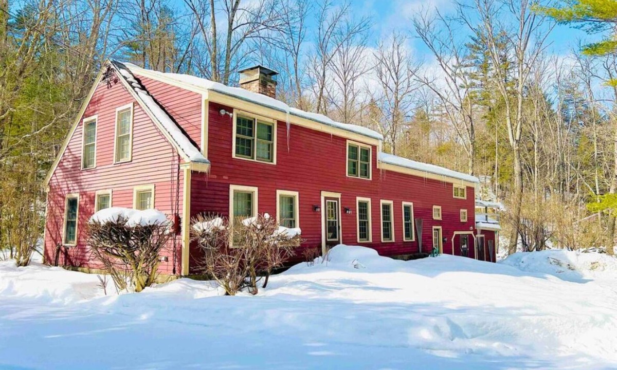 Andover House | Restorative Mountain Sanctuary with Hot Tub, Minutes from the Mountains