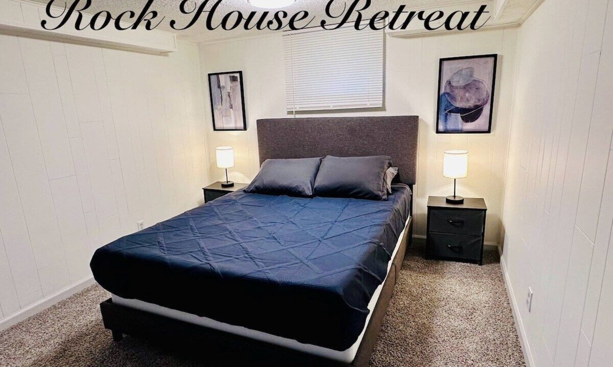 Independence House | Rock House Retreat - 5 min to Arrowhead/FIFA