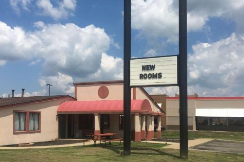 Circleville Hotel | Route23 inn