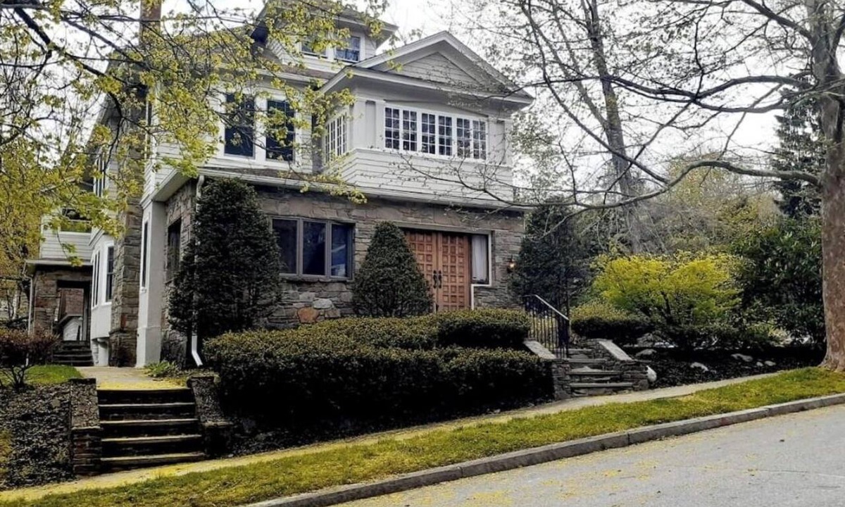 Forest Grove Apartment | SalsVista 1st Floor Corner Apt