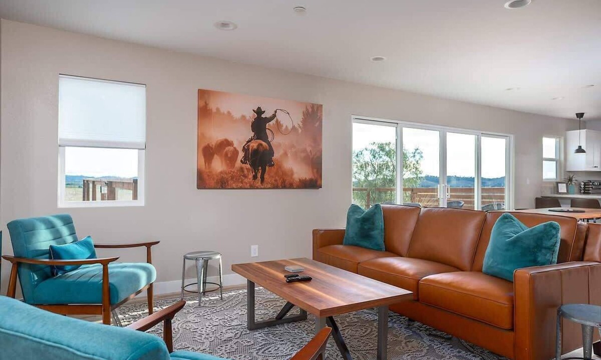 San Luis Obispo House | San Luis Obispo Wine Country Retreat