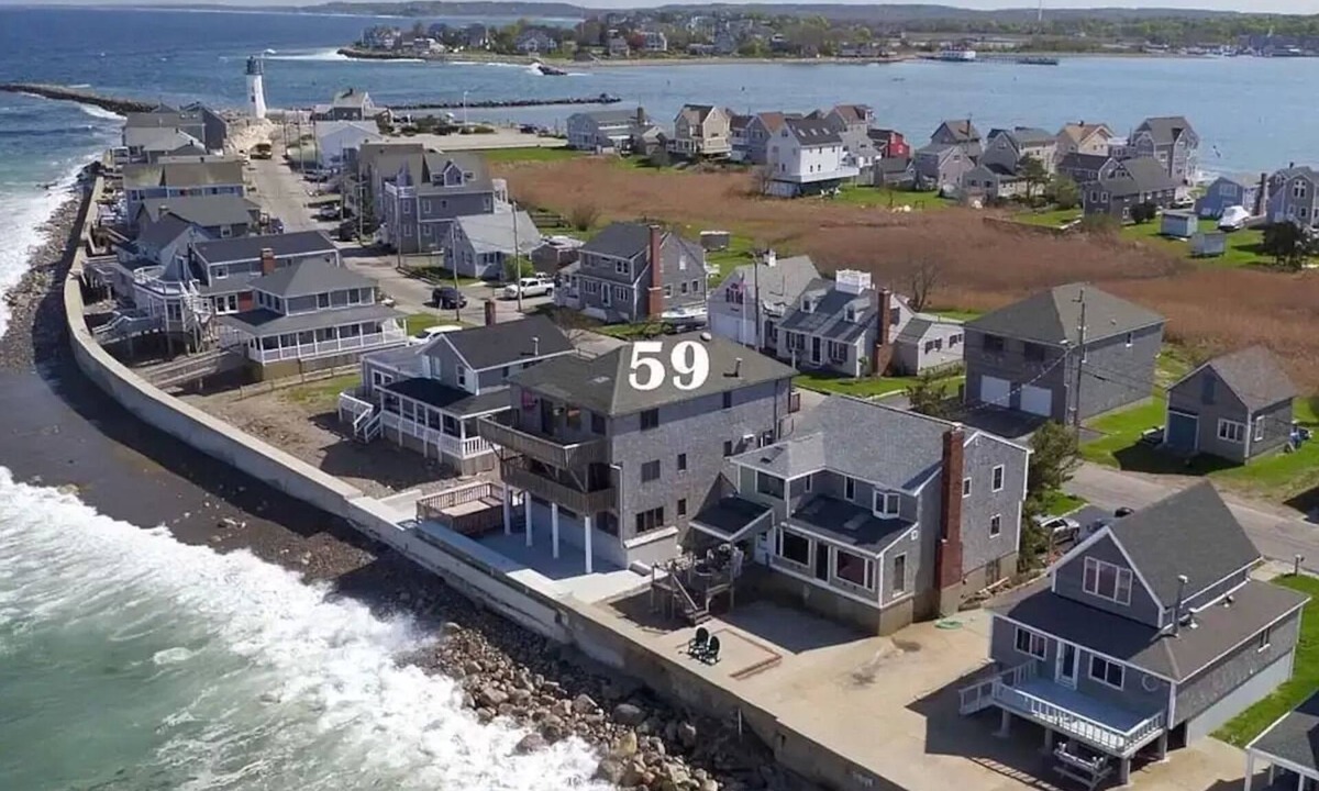 Scituate House | Scituate-Weddings, Family Gatherings, Pet Friendly