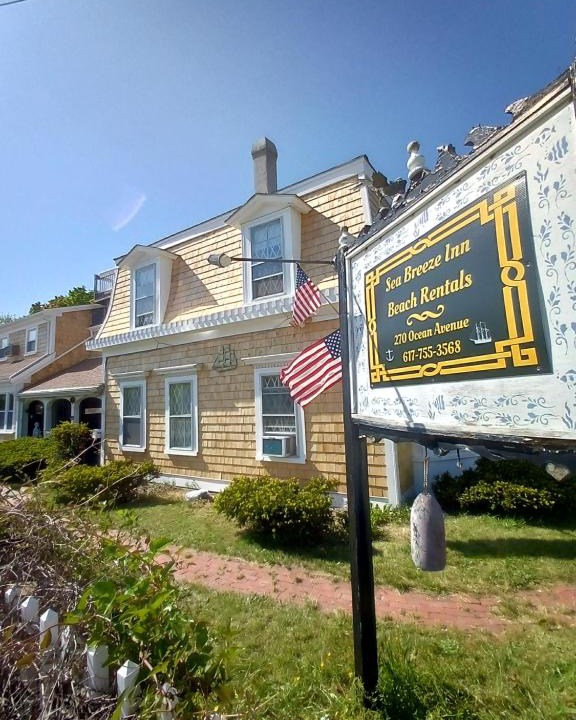 Hyannis Hotel | Sea Breeze Inn beach rentals