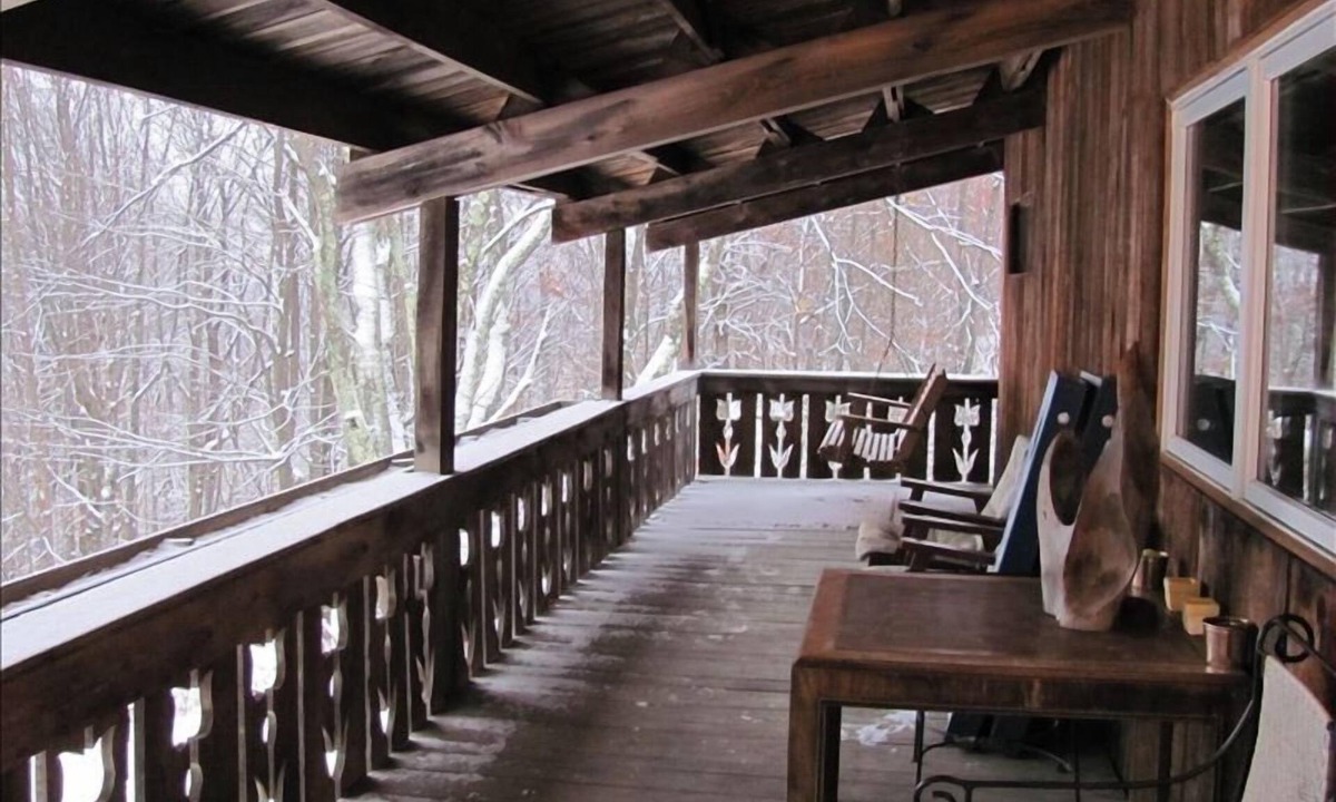 Northern House | Secluded, Peaceful Mountaintop -- All Yours