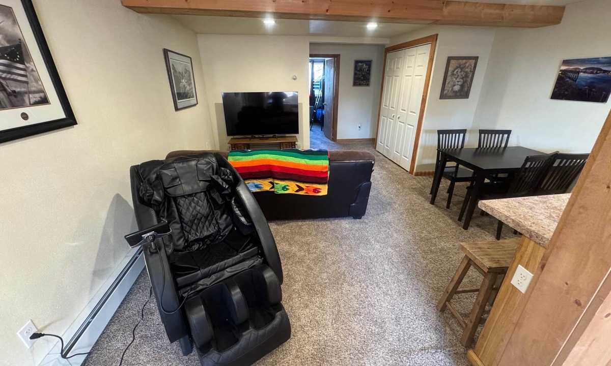 Cordova Apartment | Serenity Adventures - Harborside Coastal Basecamp