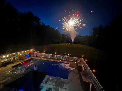 Bethel House | Seven Acres River Estate- Epic Bethel Group Getaway