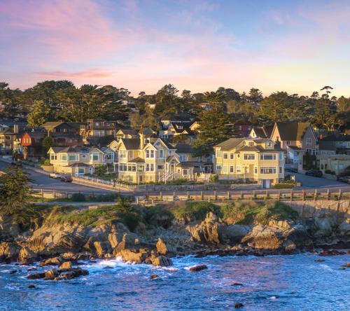 Pacific Grove Hotel | Seven Gables Inn on Monterey Bay, A Kirkwood Collection Hotel