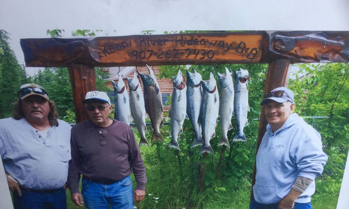 Soldotna Apartment | SHARED PRIVATE FISHING DOCK ON THE BEAUTIFUL KENAI RIVER!