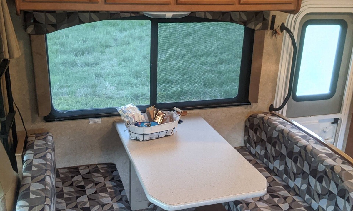 Singers Glen House | Shenandoah Valley Sightseer (set up at our farm)