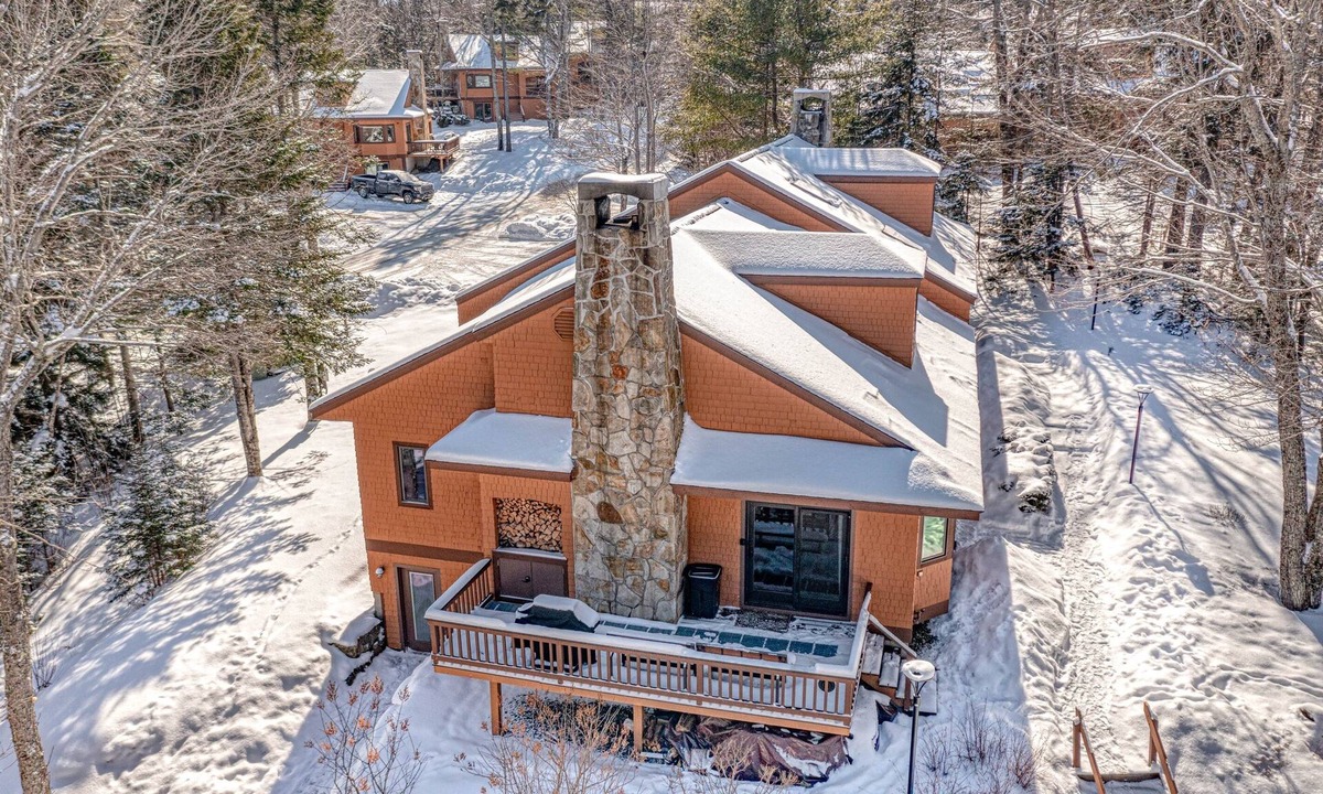 Carroll Condo | Ski-in/Out 1st on Mountain Lux Suite + Kitchenette
