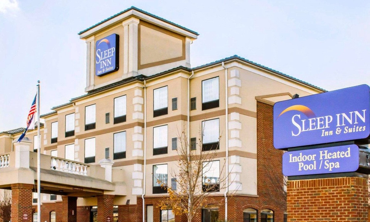 Lexington Hotel | Sleep Inn & Suites Virginia Horse Center