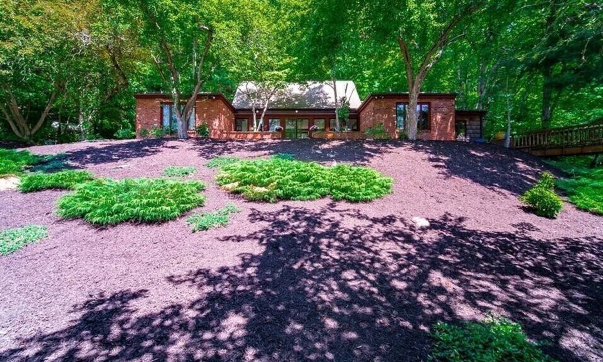 Hamden House | Sleeping Giant Getaway w/Swim Spa/Tonal/Peloton