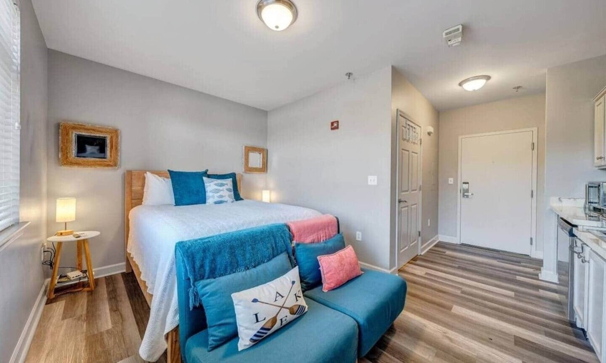 Smith Mountain Lake Apartment | SML Pointe Studio #3201