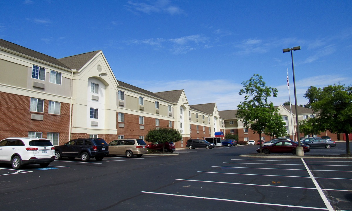 Gahanna Hotel | Sonesta Simply Suites Columbus Airport