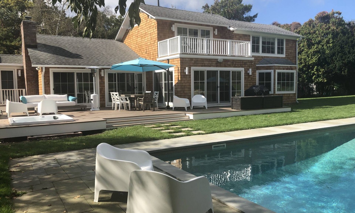 Tuckahoe House | Southampton exclusive private location with beautiful heated salt water pool