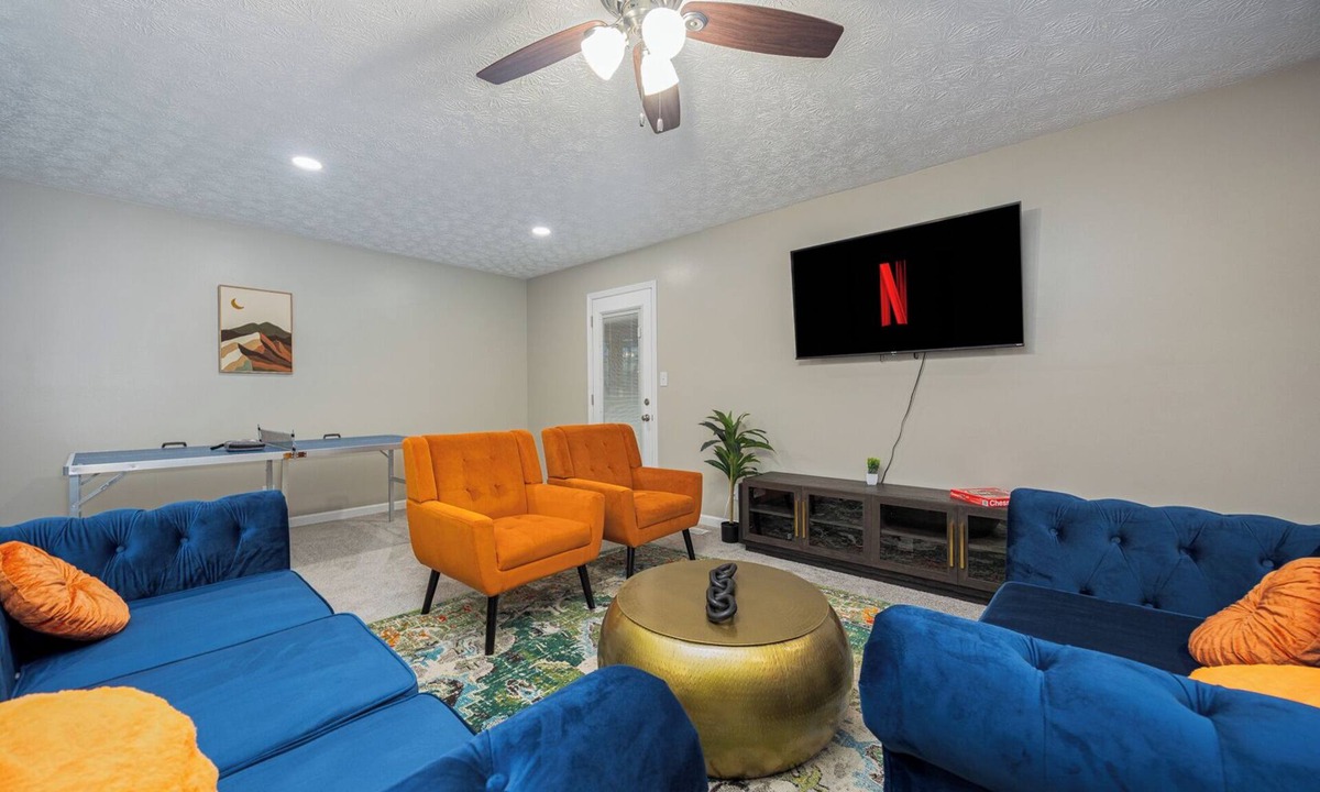 Galloway House | Spacious Family Home - 15 Min To Downtown Columbus