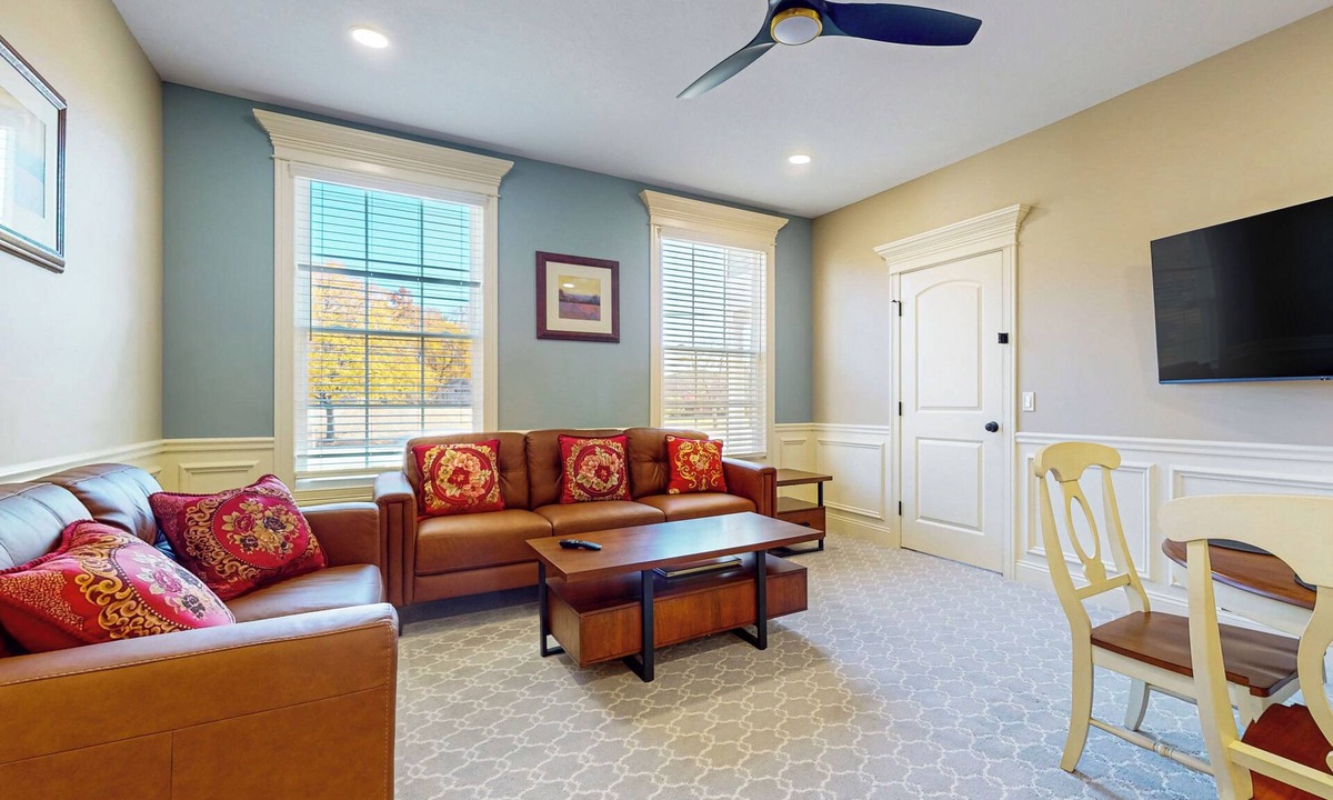 Holyoke House | Spacious Holyoke Home: Work, Play & Unwind!