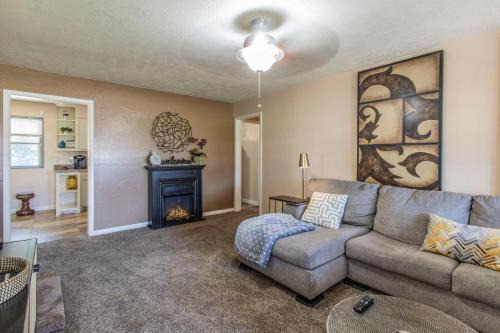 Del City House | Spacious Home - Pet Friendly with Fenced Backyard