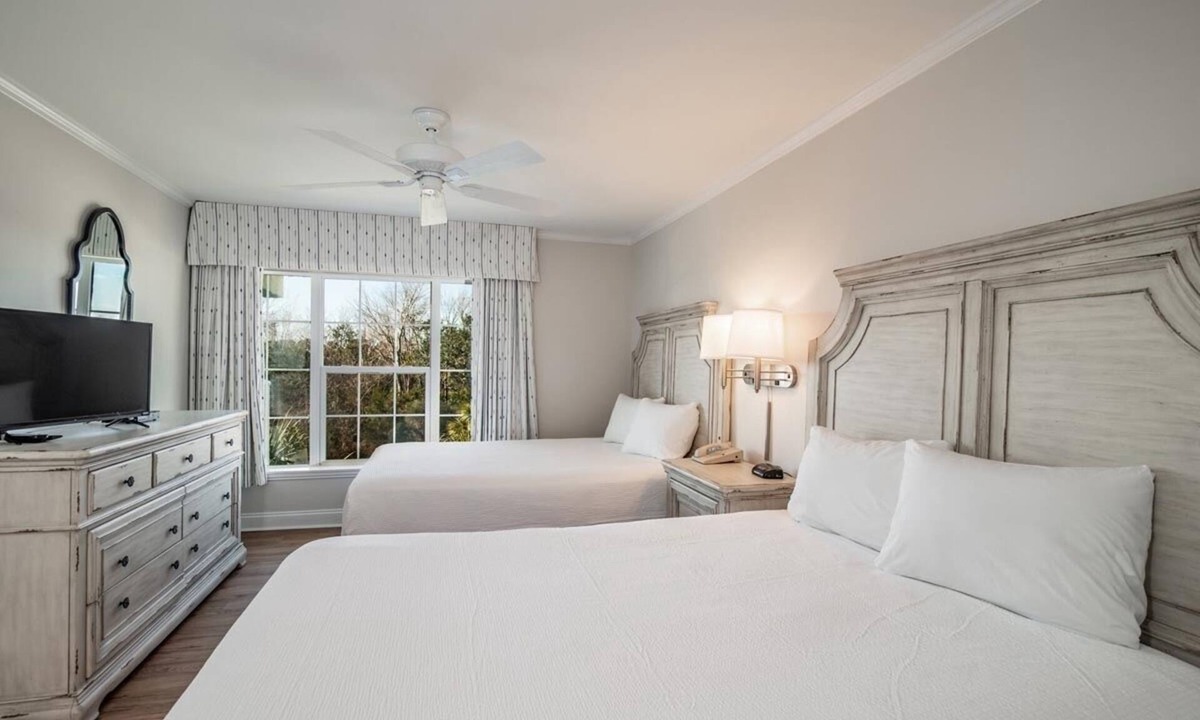 Litchfield by the Sea Hotel | Spacious Resort Suite w/Kitchen & Balcony; Near Huntington Beach State Park