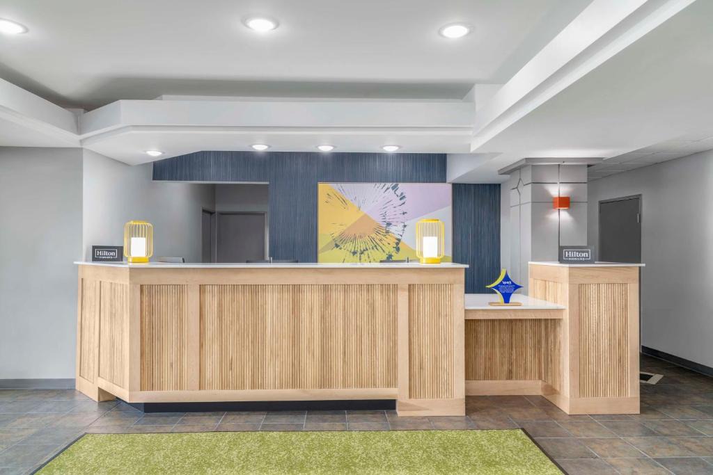 Lansing Hotel | Spark By Hilton Lansing