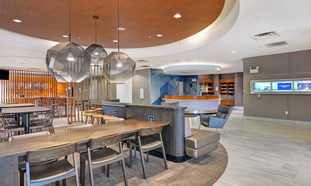 Mount Adams Hotel | Springhill Suites by Marriott Midtown Cincinnati