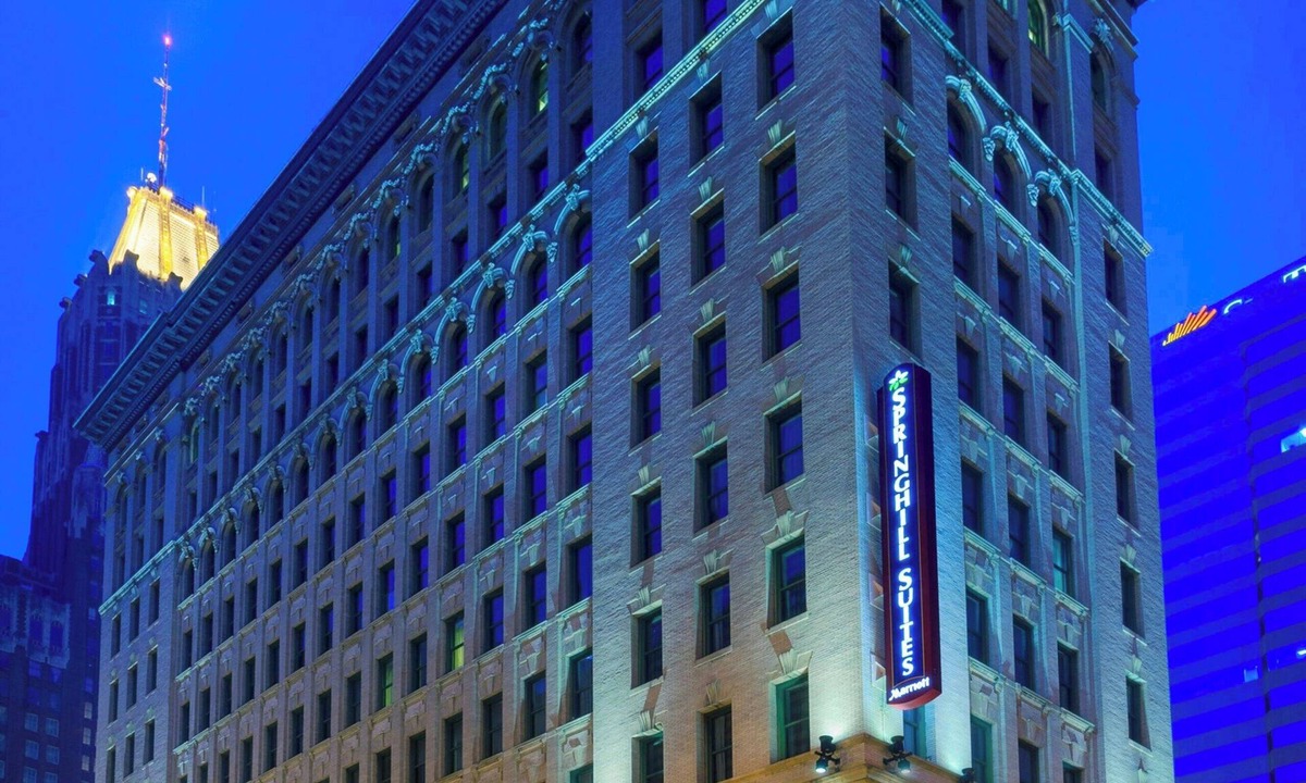 Downtown Baltimore Hotel | Springhill Suites Marriott Baltimore Downtown/Inner Harbor