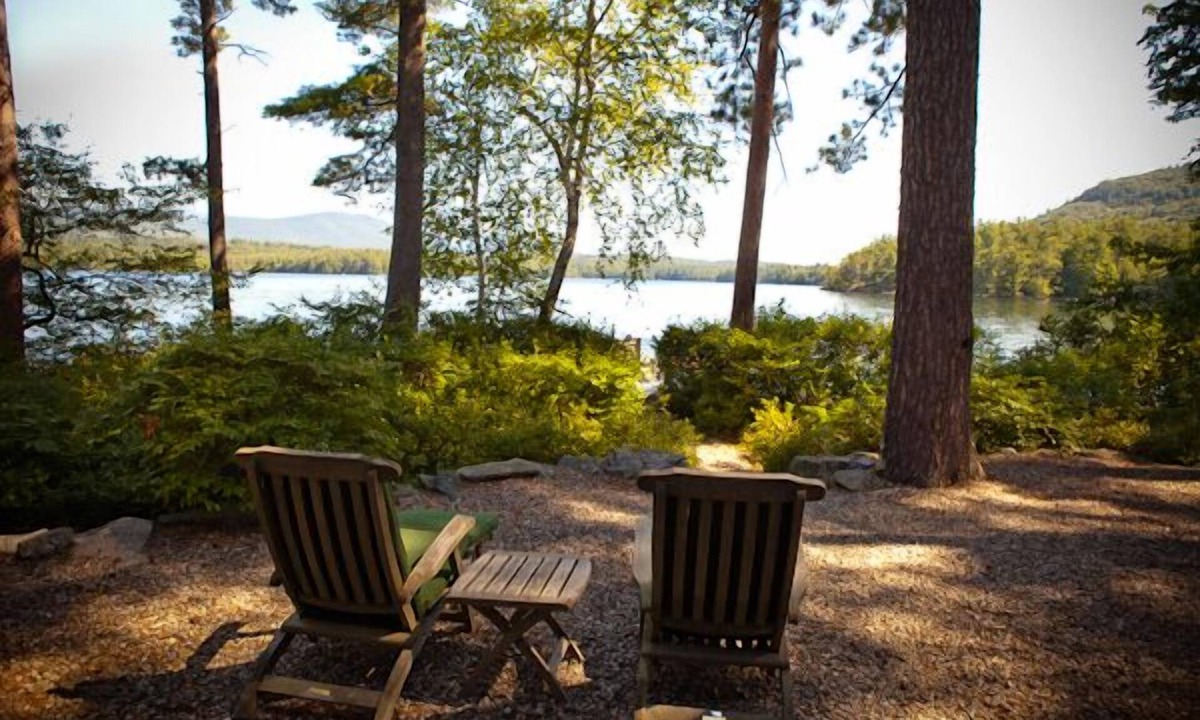 Moultonborough House | Squam Lake, Waterfront Retreat, Spectacular Mountain View’s.