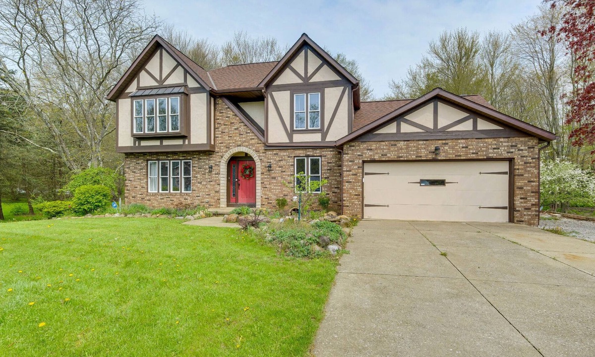 Mogadore House | Stately Tudor Near Wineries, Airport, Hiking