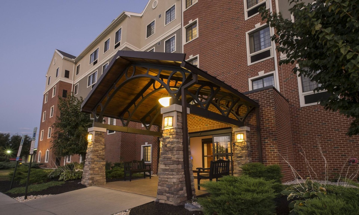 Harrisburg - Hershey Hotel | Staybridge Suites Harrisburg by IHG