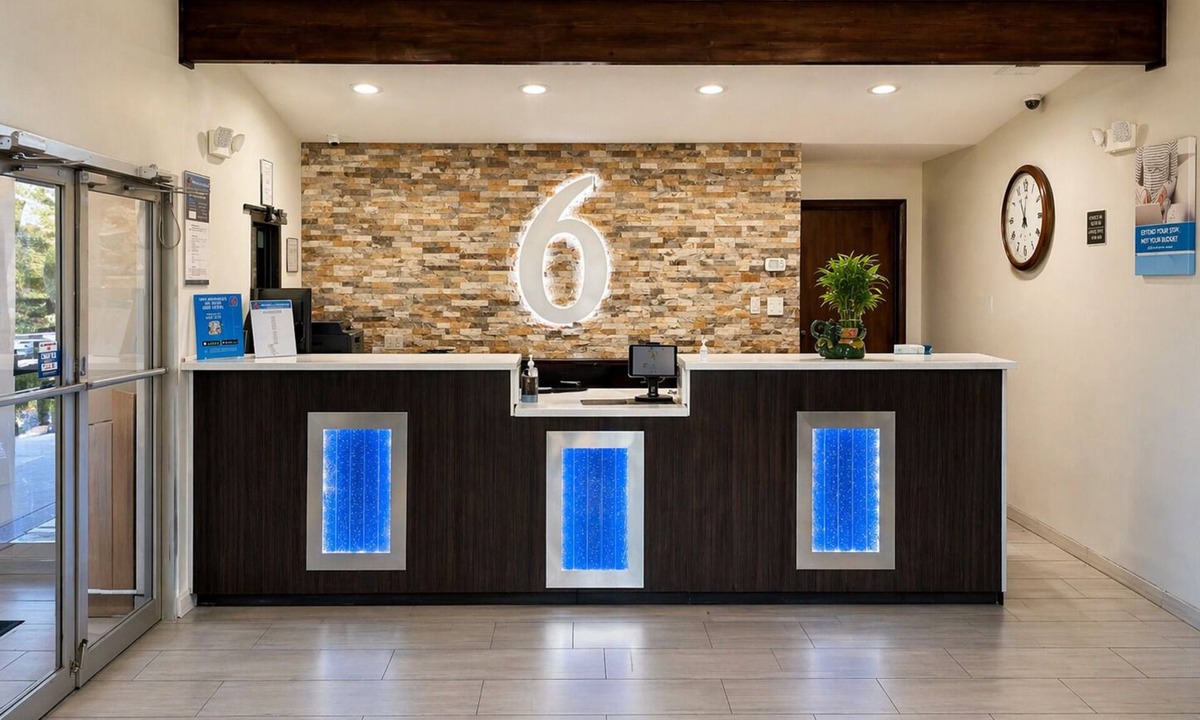 Mesquite Hotel | Studio 6 Suites – Mesquite, TX – Gross Rd.