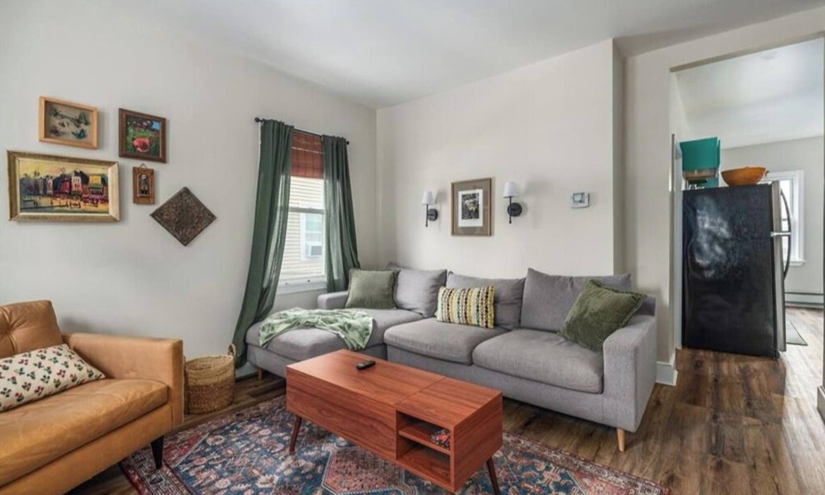 Providence Apartment | Stylish 3BR on the East Side of Providence