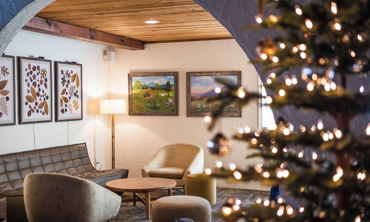 Bromley Mountain Hotel | Sun Lodge, an Ascend Collection Hotel