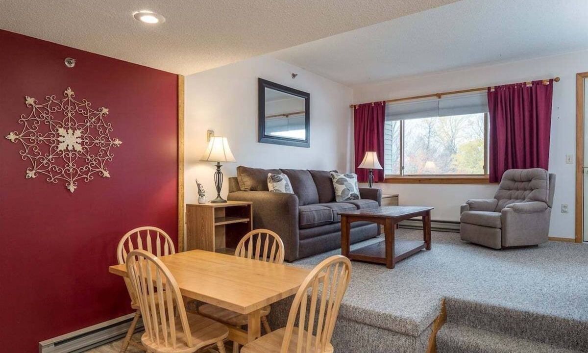 Sunday River Area Condo | Sunrise A-131 - Sunday River Condo