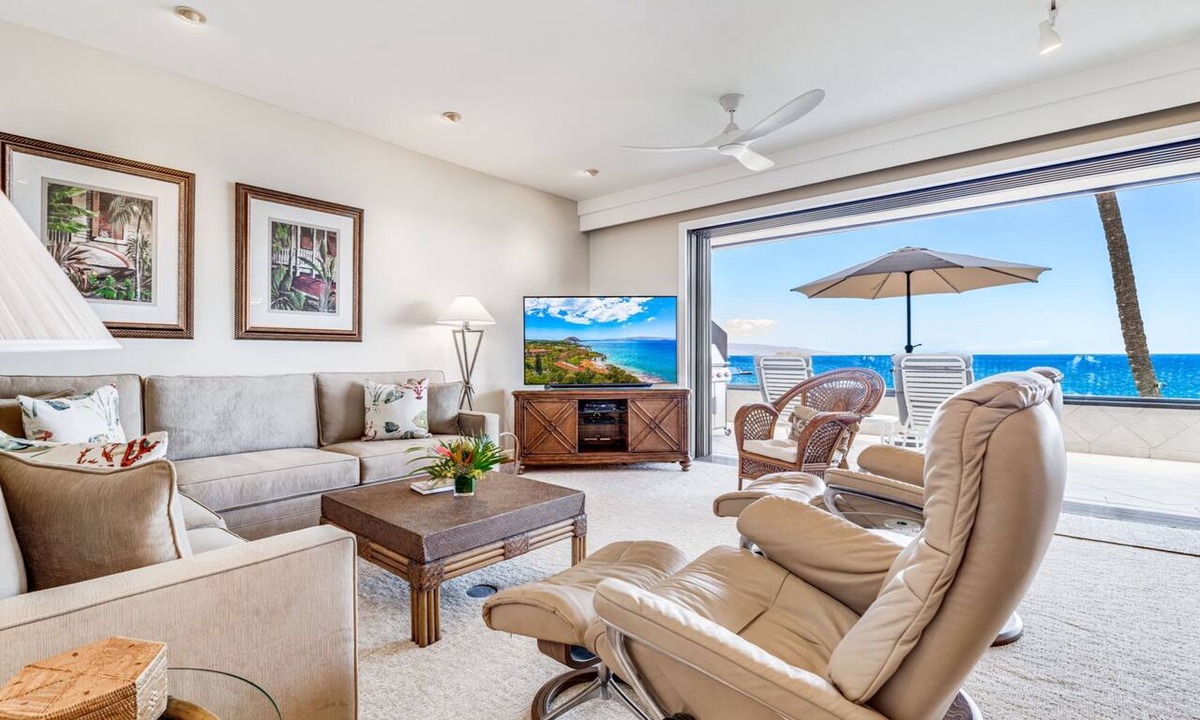 Wailea Condo | Sunset Views | Snorkeling | Resort Amenities - Makena Surf B205