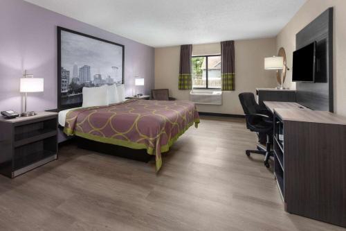 Akron Hotel | Super 8 by Wyndham Copley Akron