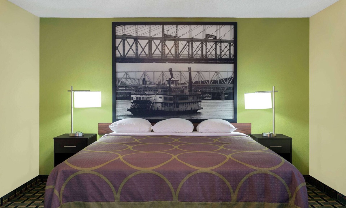 Marietta Hotel | Super 8 by Wyndham Marietta