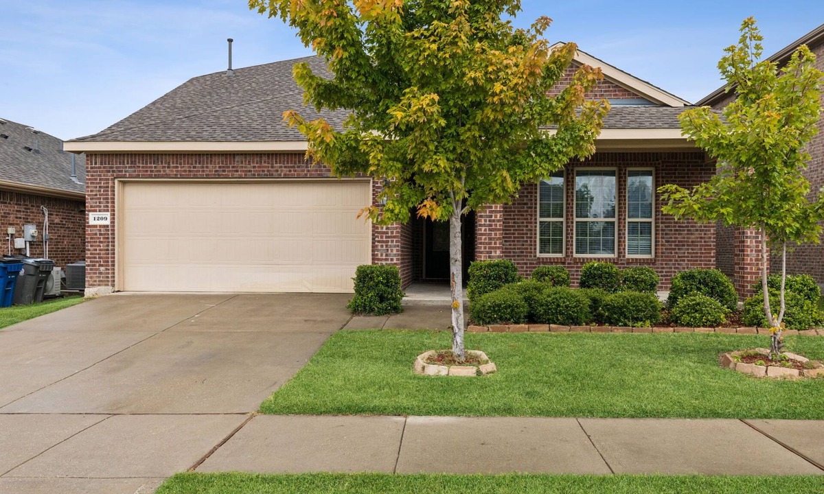 Melissa House | TCH - Spacious 4bd/3ba home in Melissa w/Workspace