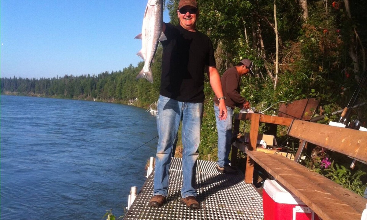 Kalifornsky House | The best location on the Kenai River!