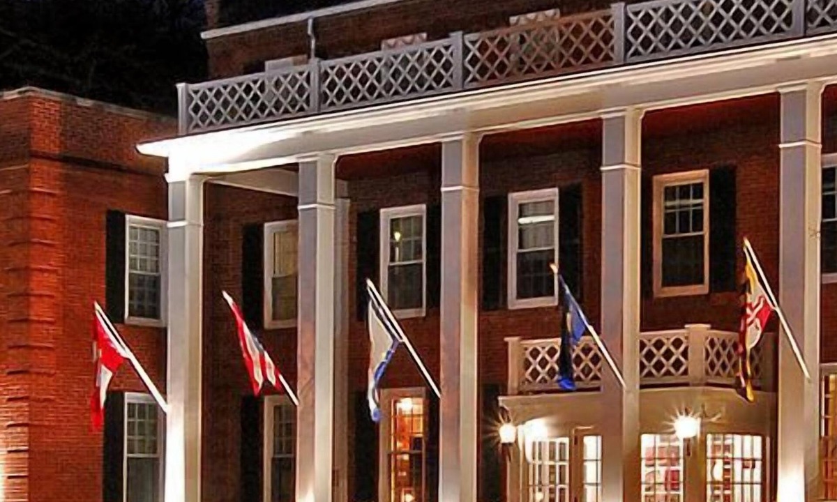 Berkeley Springs Hotel | The Country Inn of Berkeley Springs