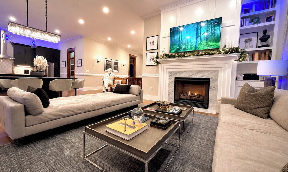 Lowertown Arts District House | The Dim Light Penthouse