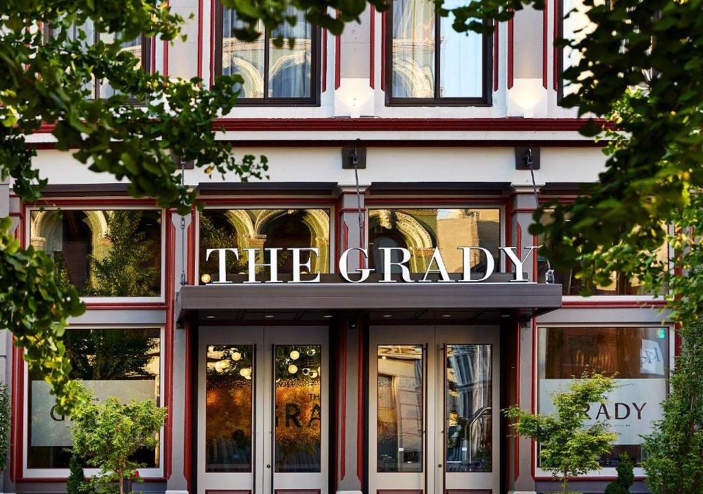 West Main Historic District Hotel | The Grady Hotel
