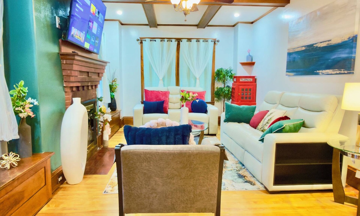 Worcester Apartment | The Grand Beam Residence Luxury 3BR + King Suite