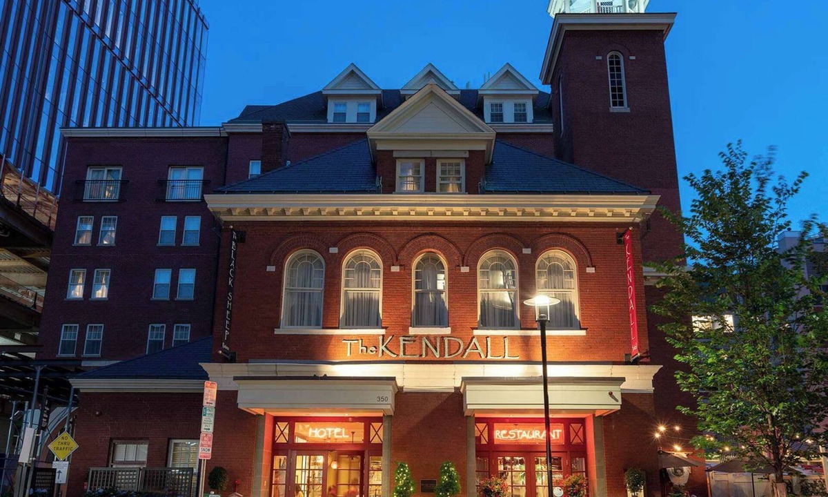 MIT Hotel | The Kendall Hotel at the Engine 7 Firehouse