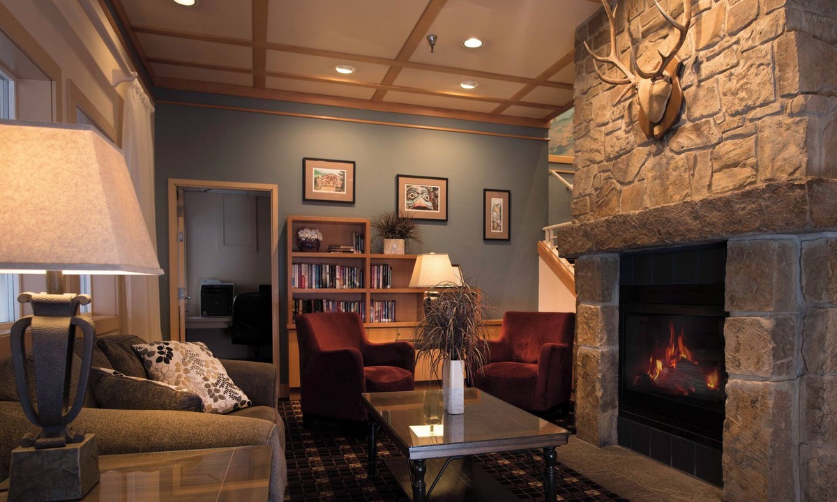 Ketchikan Hotel | The Landing Hotel & Restaurant