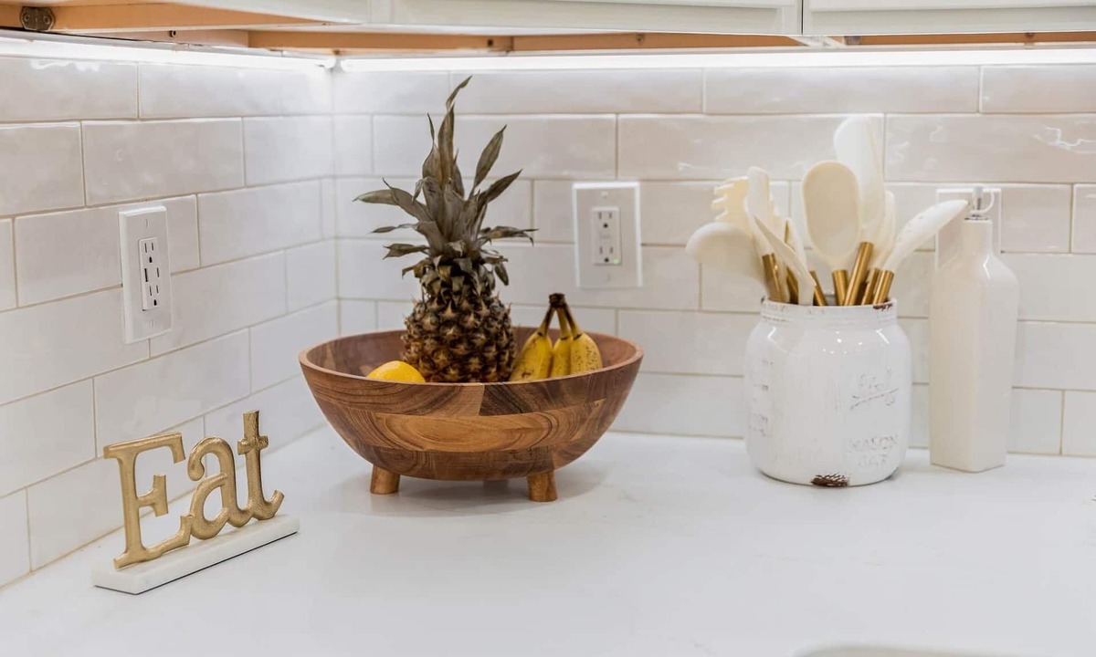 Saco House | The Luna Lodge - close to old Orchard beach