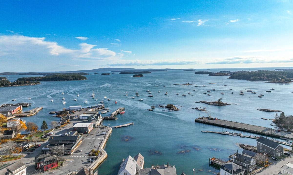 Stonington Apartment | The Mary Day - Inn on the Harbor