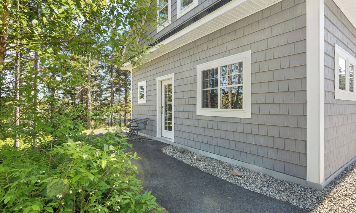 Bernard House | The Overlook at Orchard Hills - Hilltop Retreat, Near Acadia